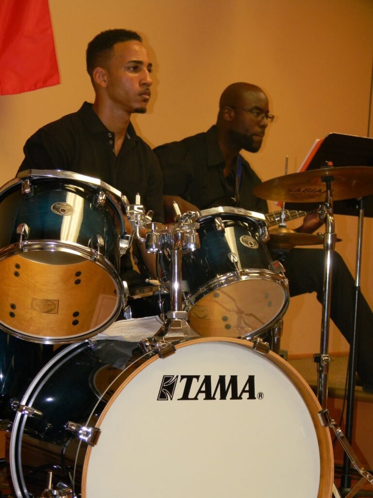 Our Performers: David’s Strings and the Chosen Remnant